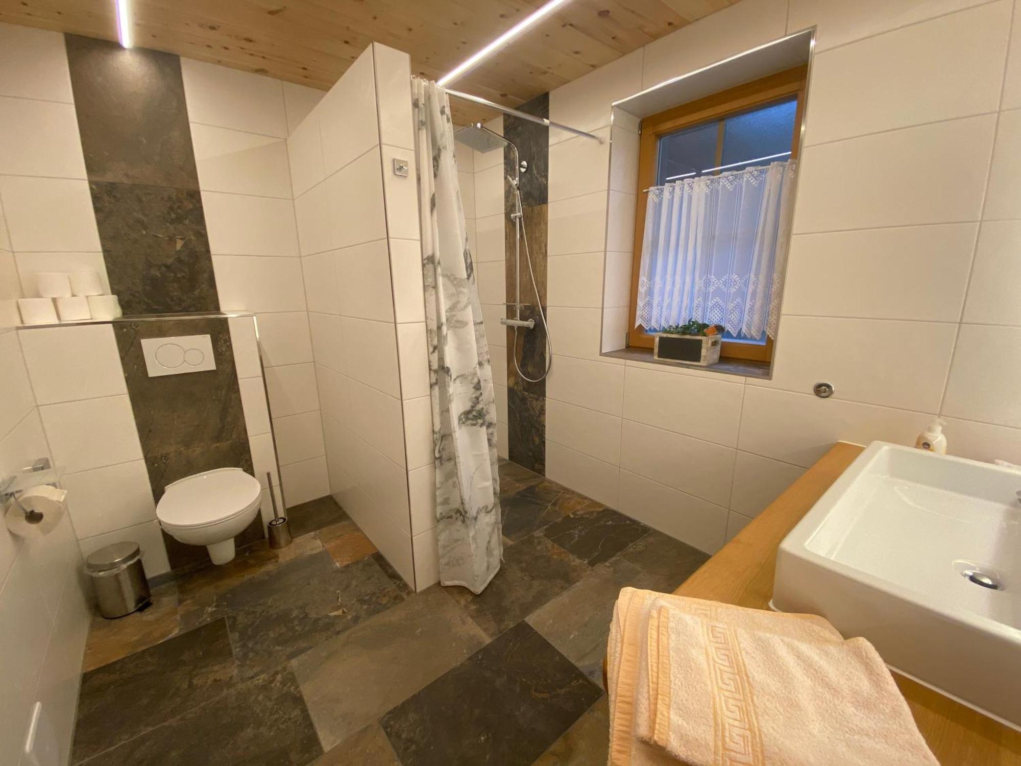 Landhaus Riesneralm Donnersbachwald Bilik gambar